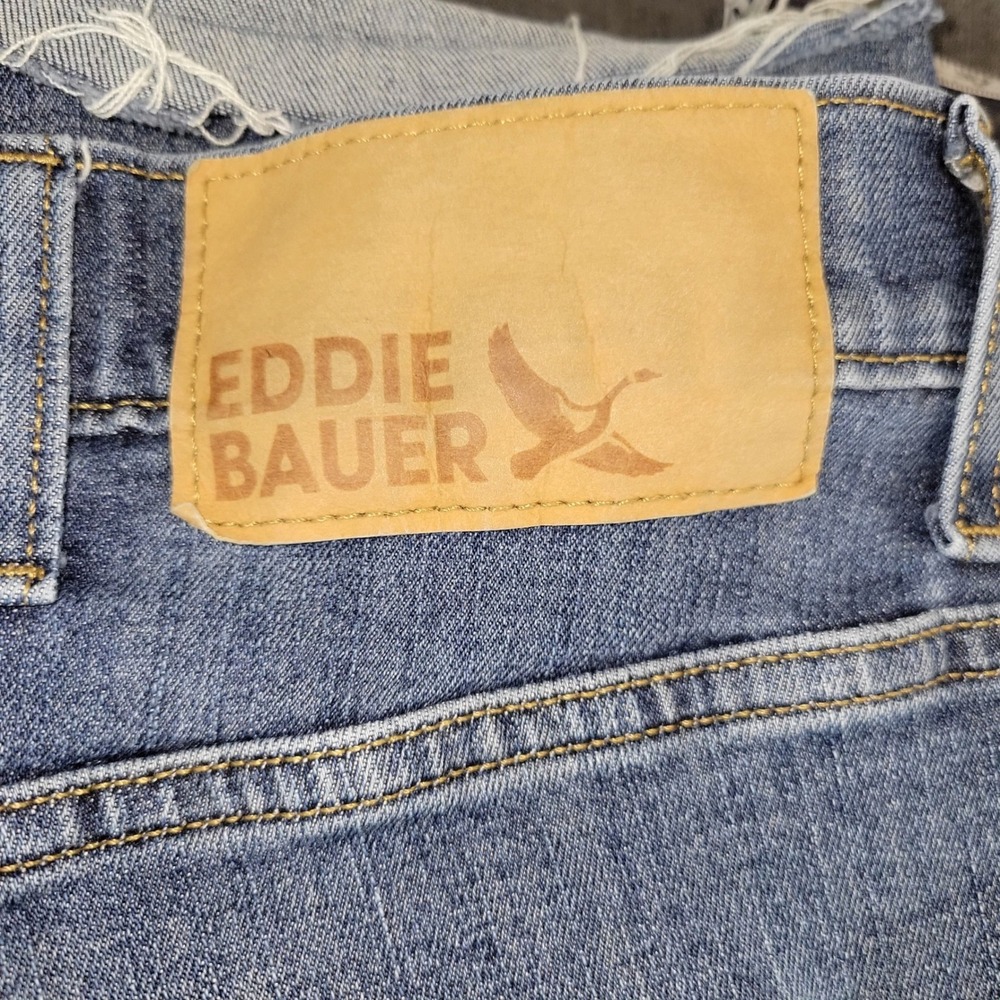 Eddie Bauer Denim Jean Shorts Mens 40 Blue Cut Off Raw Hem Straight Fit - Picture 8 of 8